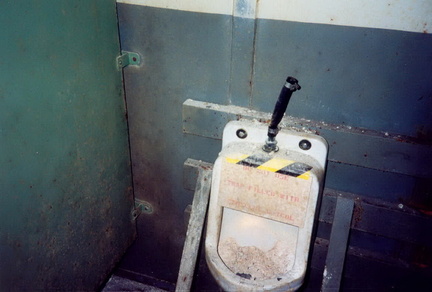 whatapisser-et resize